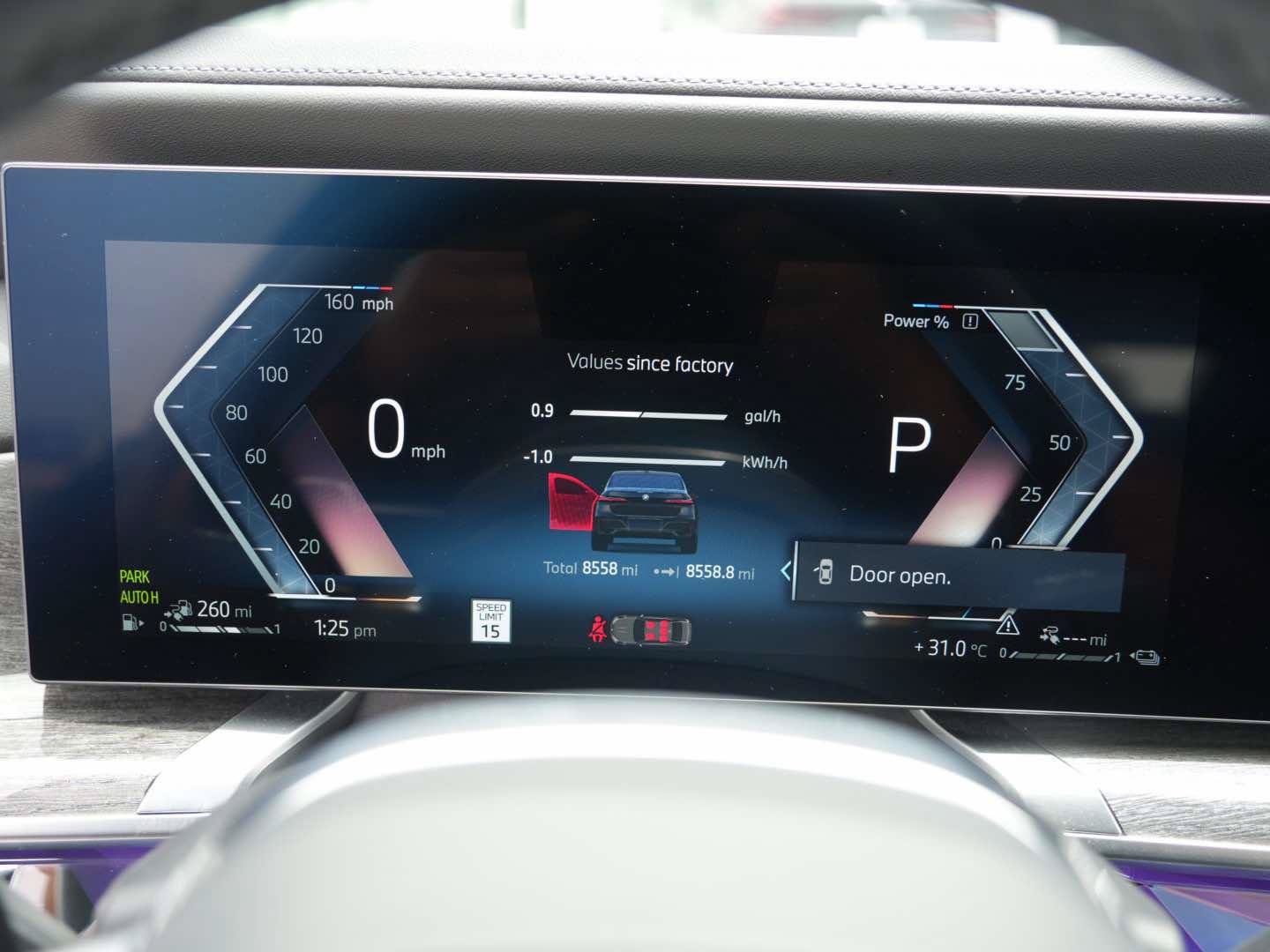 Used 2026 BMW 750e xDrive w/ Premium Package AWD/4WD image 17