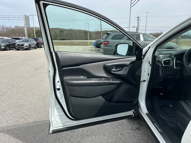 Used 2023 Nissan Murano SL w/ SL Moonroof Package image 32