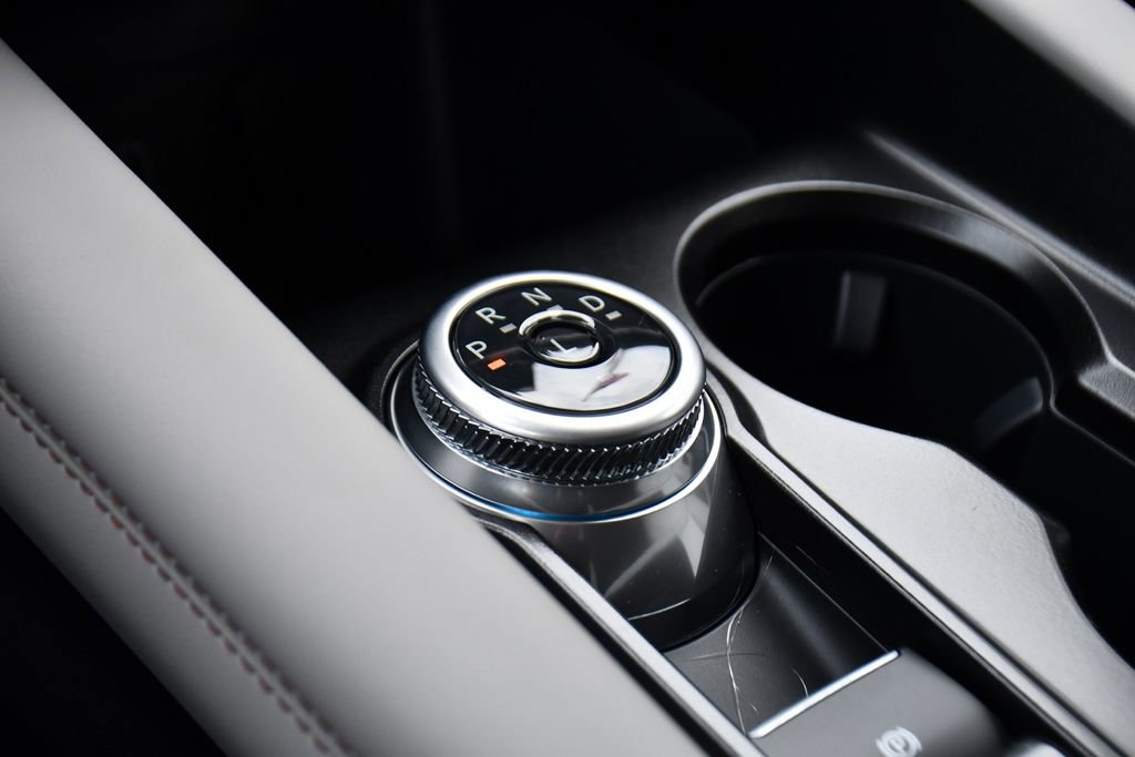 Used 2026 Ford Explorer Active w/ Active Comfort Package image 35