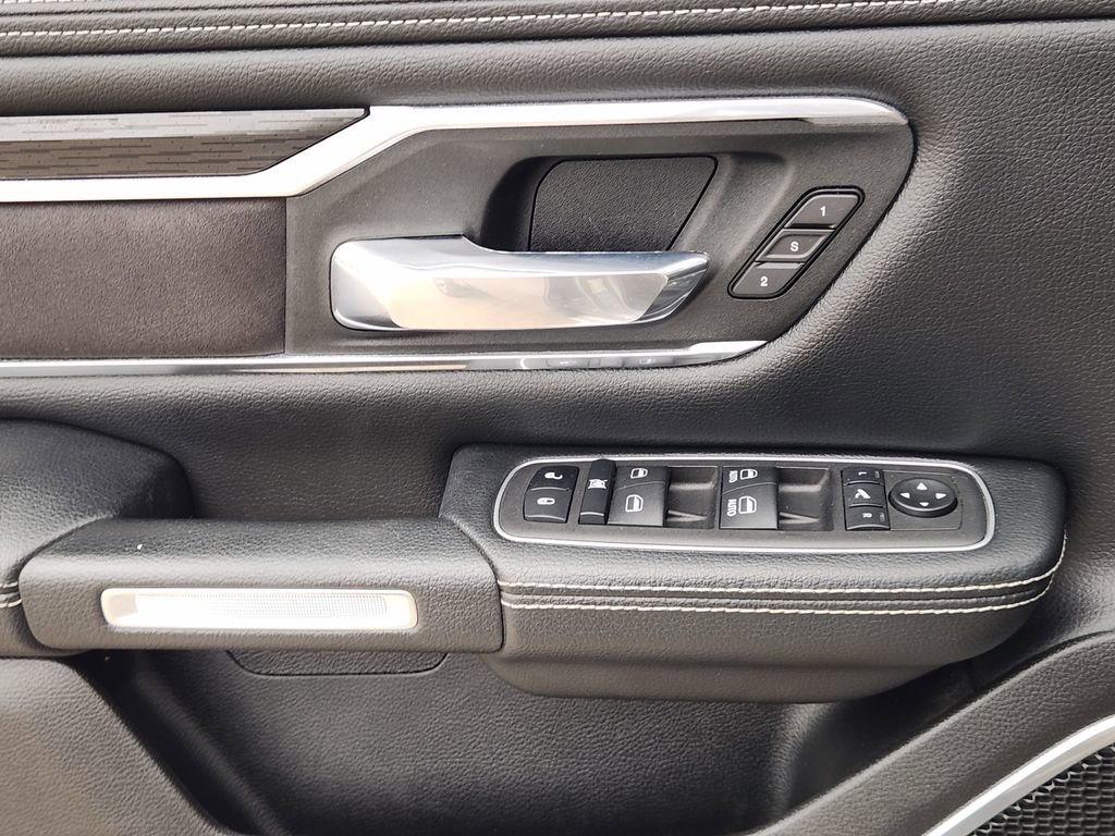 Used 2023 RAM 1500 Laramie image 24