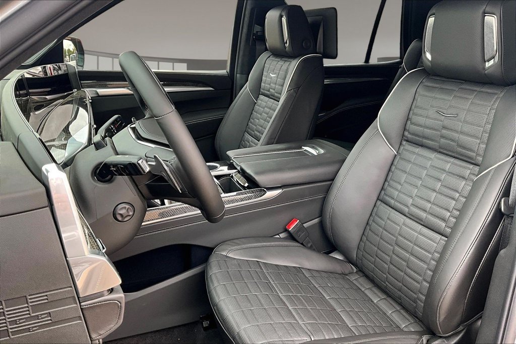 New 2026 Cadillac Escalade V AWD/4WD image 9