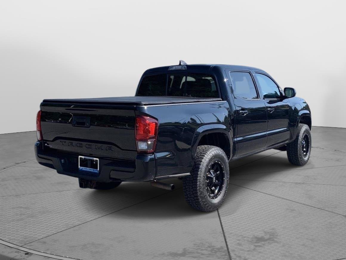 Used 2022 Toyota Tacoma SR AWD/4WD image 3