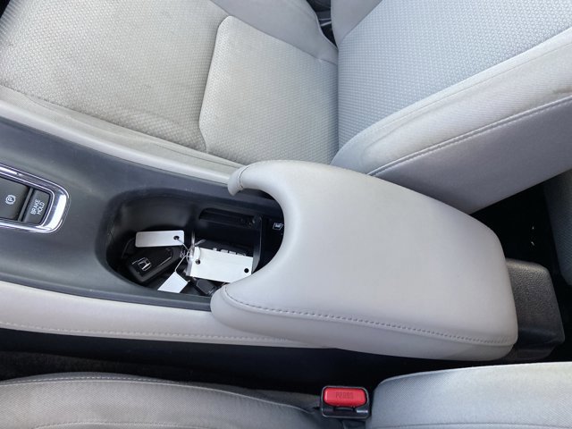Used 2020 Honda HR-V EX image 42