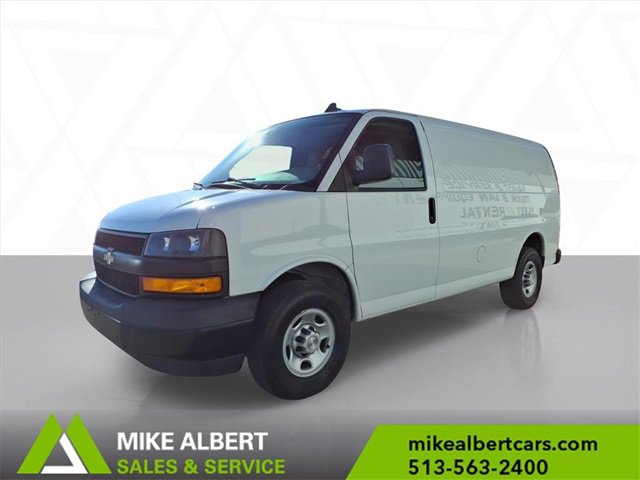 Used 2019 Chevrolet Express 2500 w/ Driver Convenience Package image 3