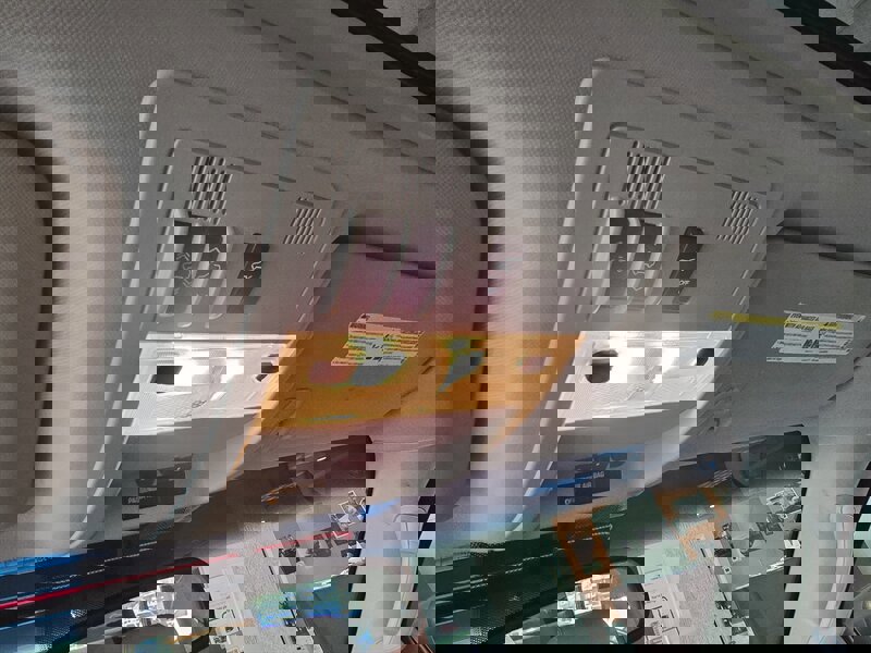 Used 2012 GMC Yukon XL SLT RWD image 27