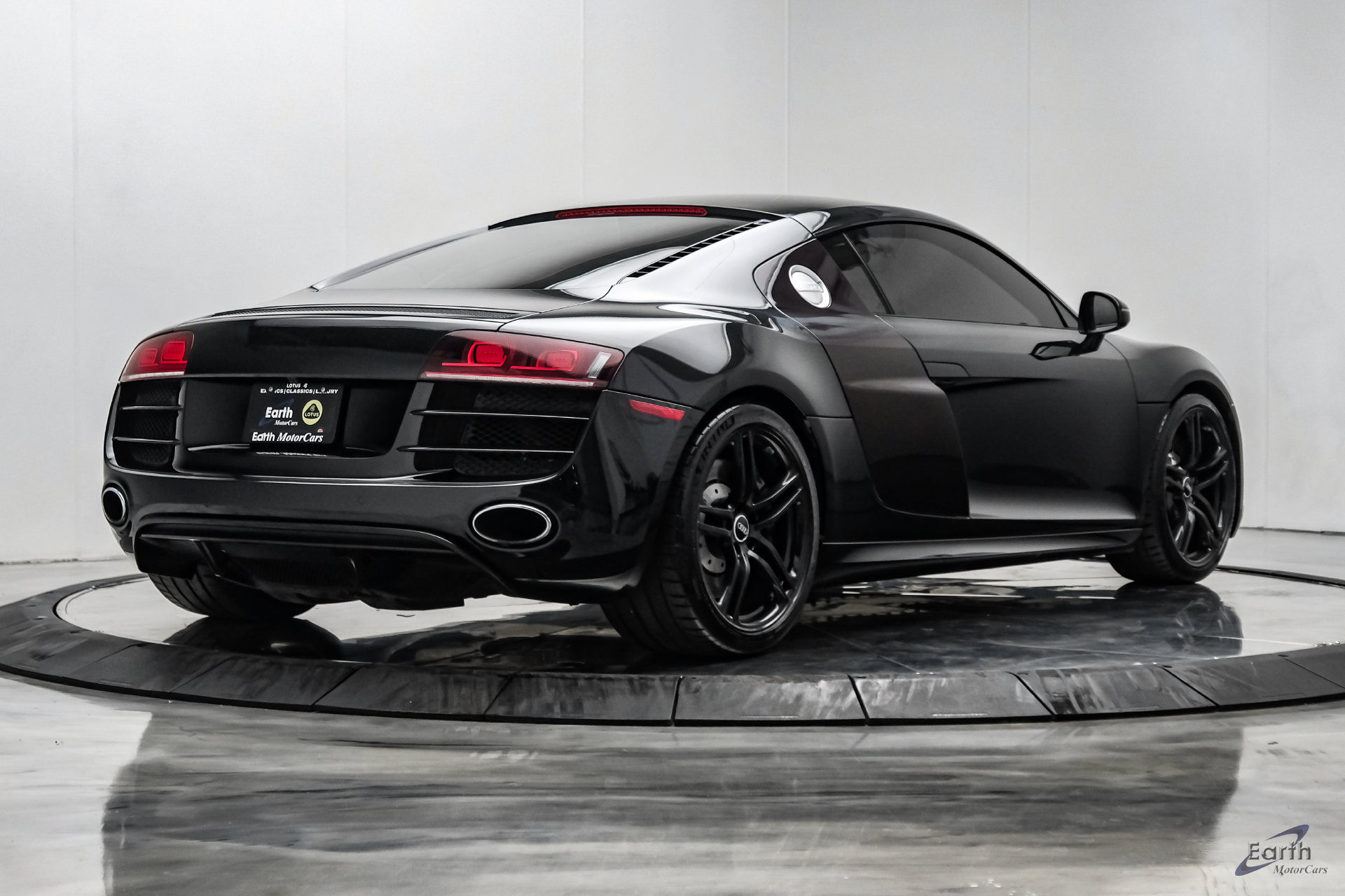 Used 2011 Audi R8 V10 AWD/4WD image 19