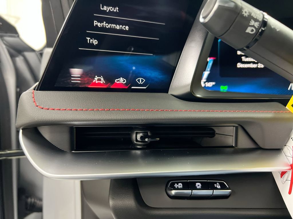 New 2026 Chevrolet Corvette Stingray Preferred Cpe w/ Z51 Performance Package image 18