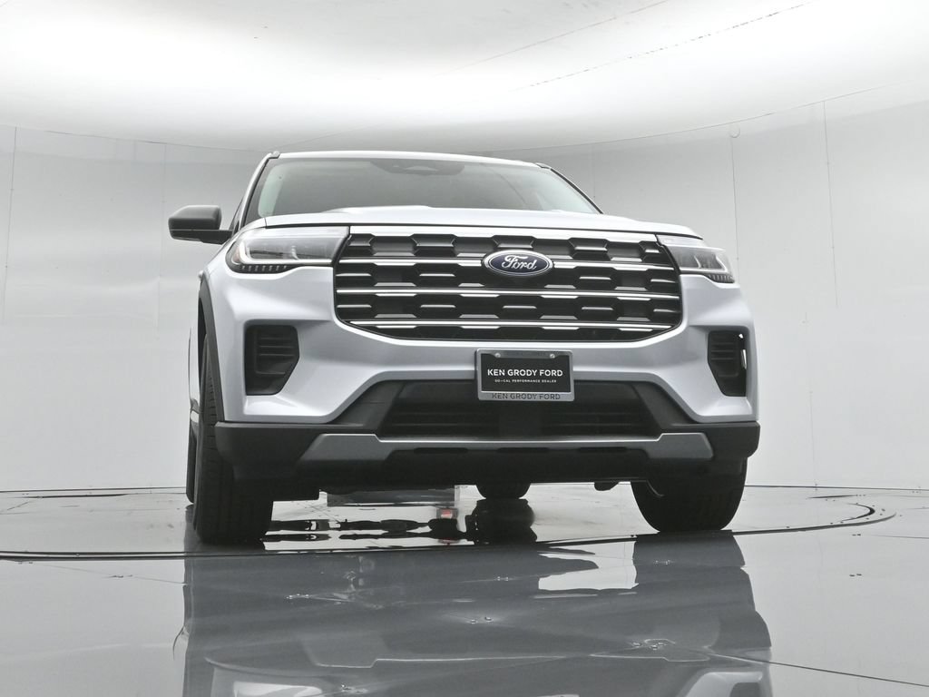 New 2026 Ford Explorer Active RWD image 46