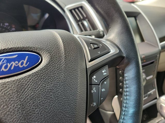 Used 2015 Ford Edge Titanium w/ Technology Package FWD image 27