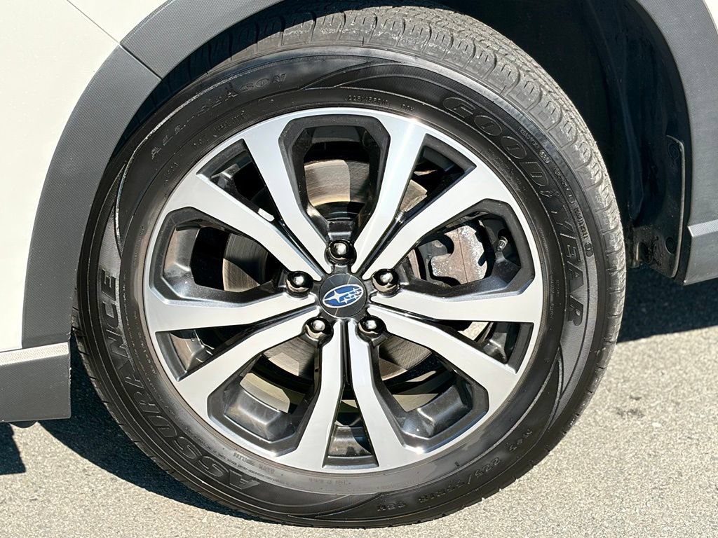 Used 2019 Subaru Forester Limited AWD/4WD image 2