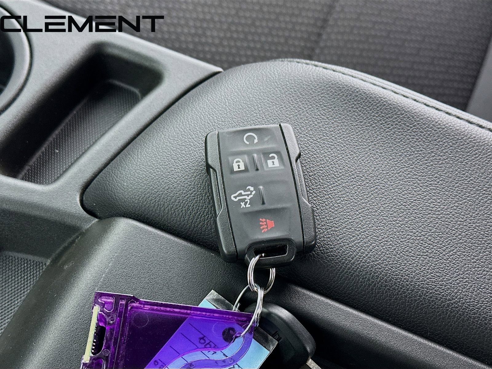 Used 2020 Chevrolet Silverado 1500 Custom w/ Custom Value Package image 21