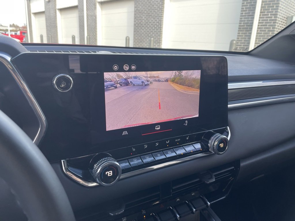 Used 2024 GMC Canyon Elevation w/ Elevation Premium Package image 17