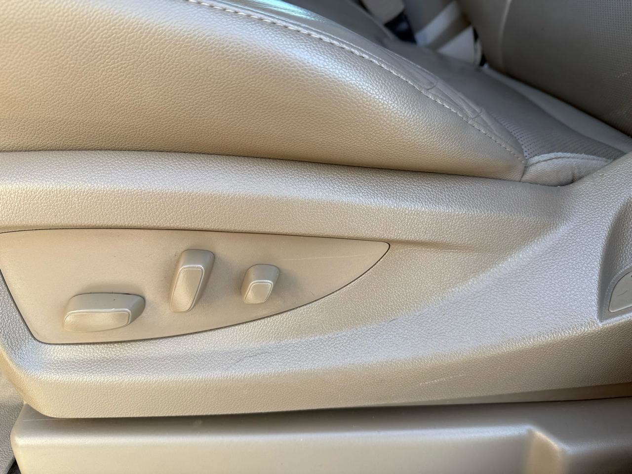 Used 2019 Chevrolet Suburban Premier image 12