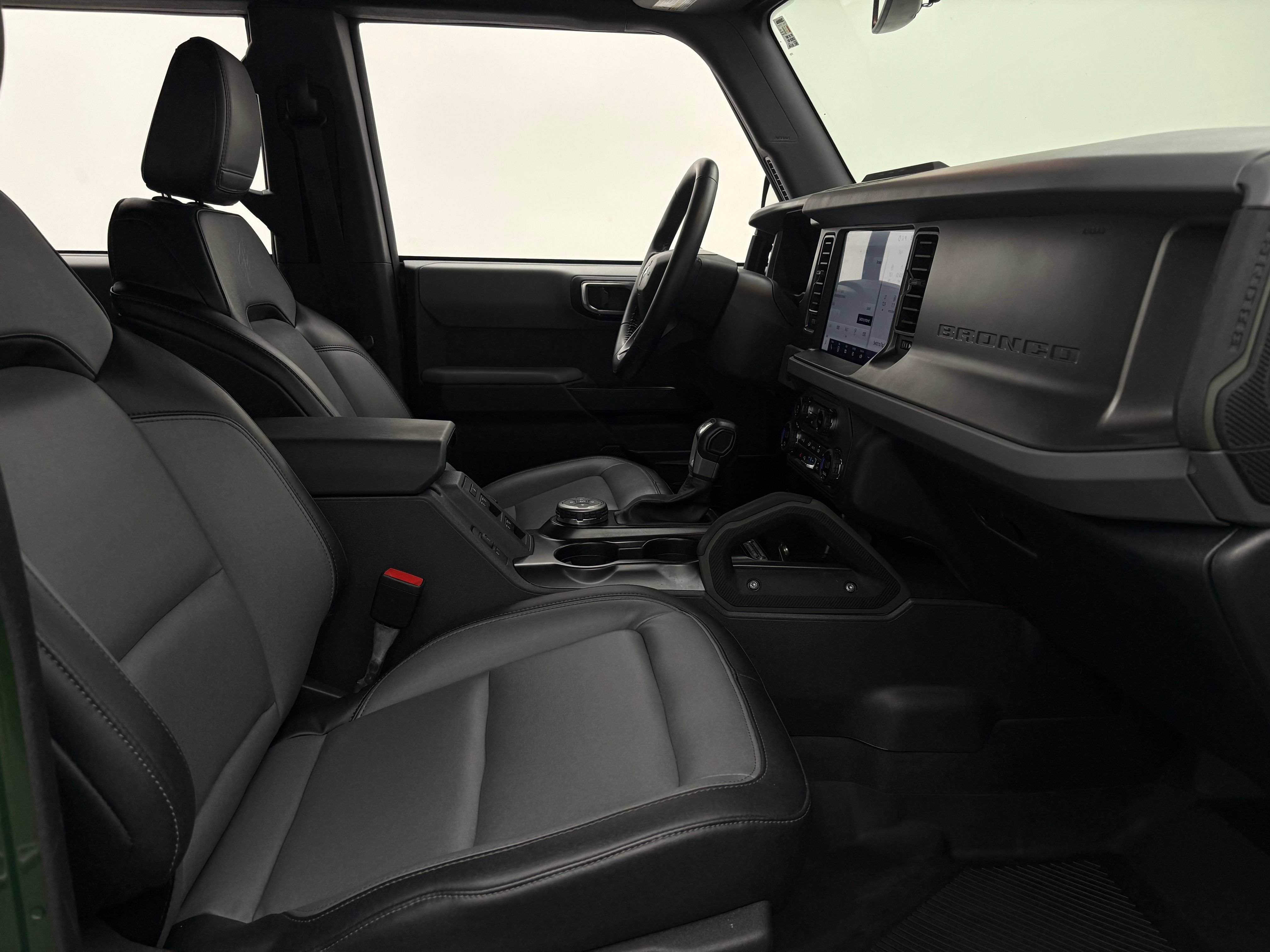 Used 2024 Ford Bronco Everglades AWD/4WD image 39