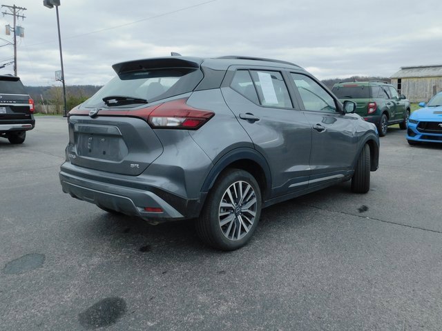 Used 2024 Nissan Kicks SR image 9