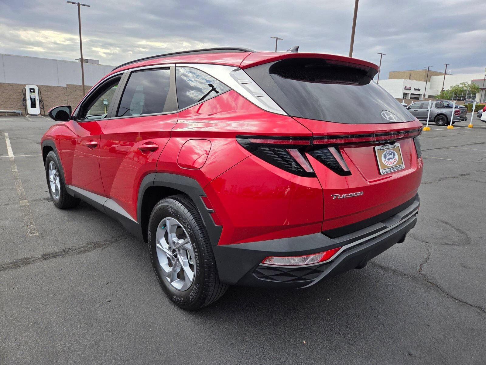 Used 2023 Hyundai Tucson SEL FWD image 4