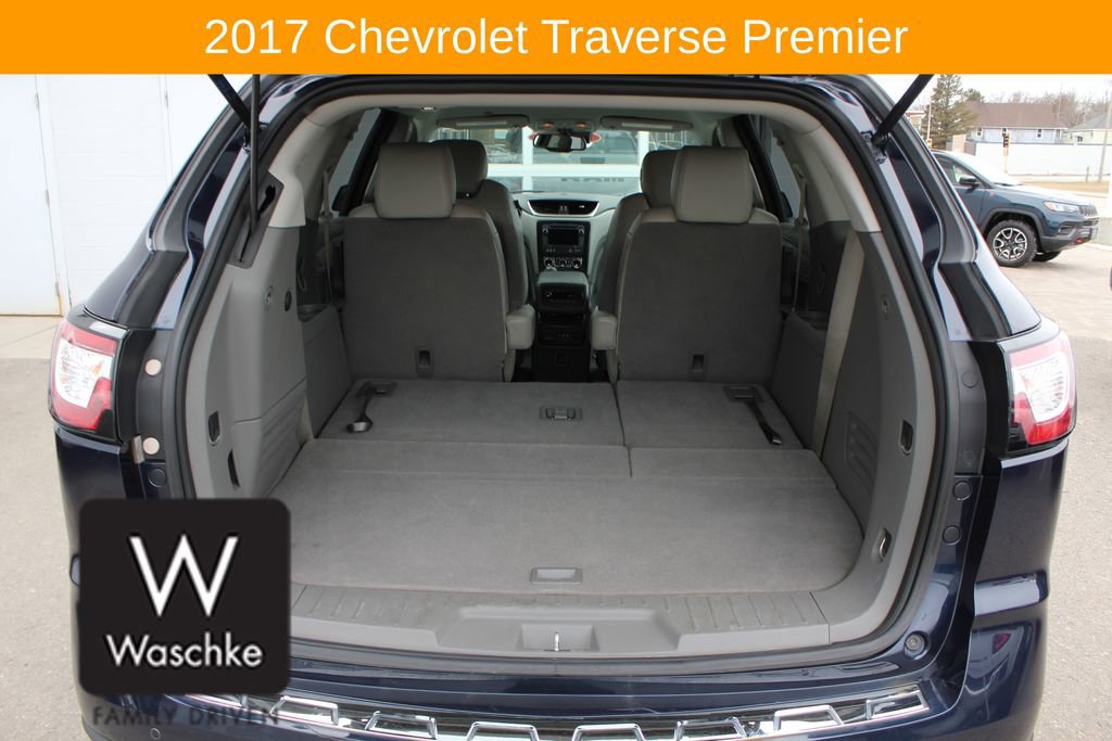 Used 2017 Chevrolet Traverse Premier image 19