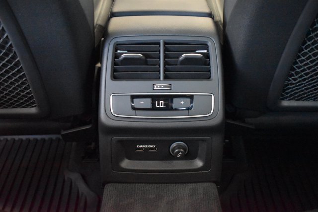 Used 2023 Audi A4 2.0T Premium Plus w/ Premium Plus Package AWD/4WD image 25