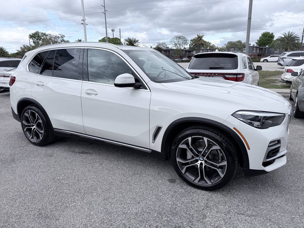 Used 2019 BMW X5 xDrive40i w/ Convenience Package AWD/4WD image 7