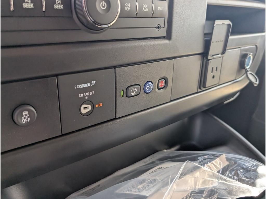 New 2025 Chevrolet Express 2500 w/ Driver Convenience Package image 22