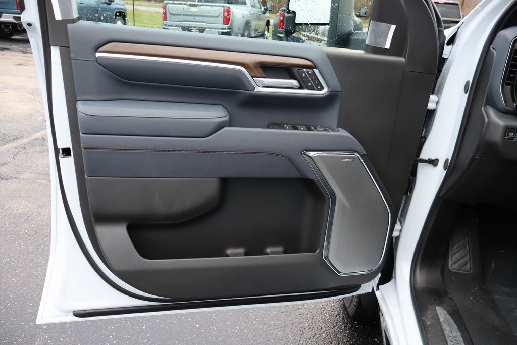 New 2026 Chevrolet Silverado 3500 High Country w/ Technology Package image 5