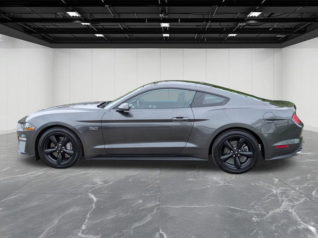 Used 2019 Ford Mustang GT RWD image 2