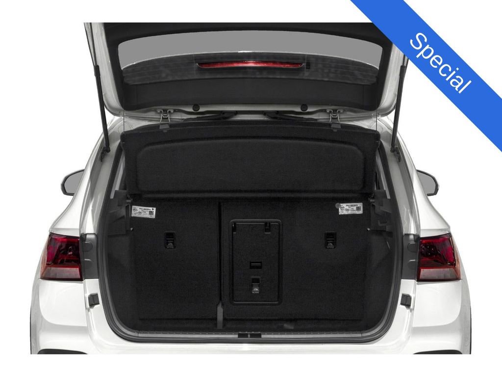 Used 2024 Volkswagen Taos SE image 43