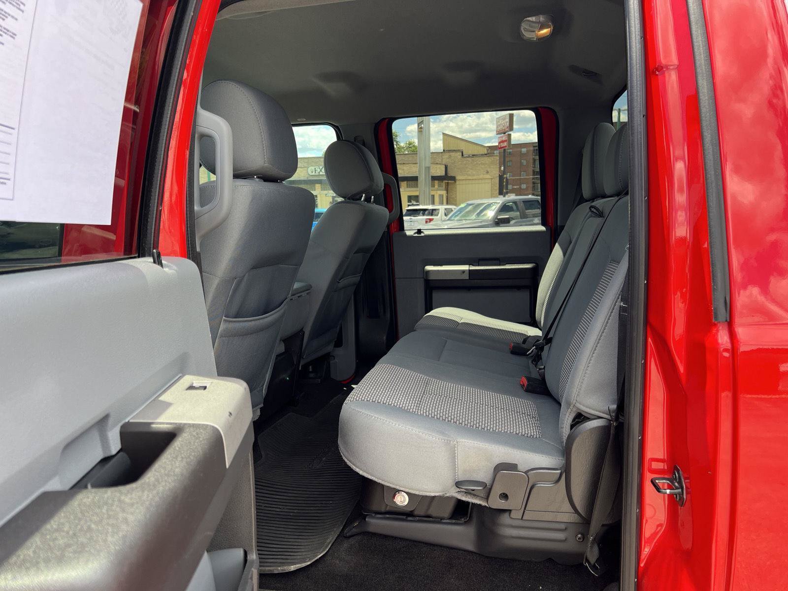 Used 2016 Ford F250 XLT w/ XLT Premium Package AWD/4WD image 40