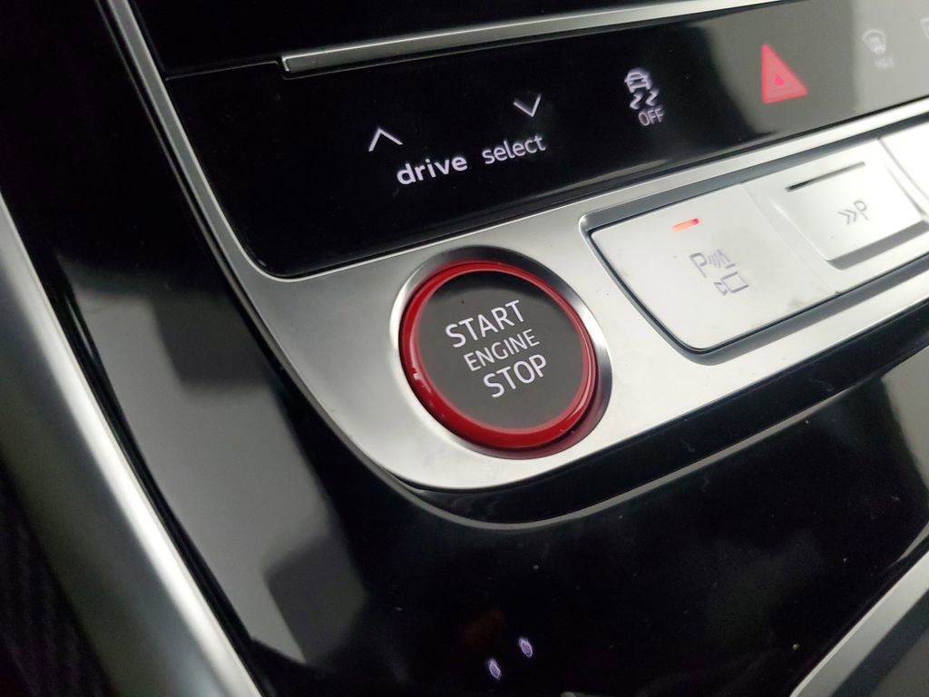 New 2026 Audi RS Q8 performance image 32