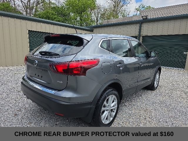 Used 2018 Nissan Rogue Sport S w/ S Appearance Package AWD/4WD image 5