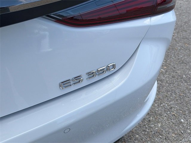 Used 2024 Lexus ES 350 F Sport image 11