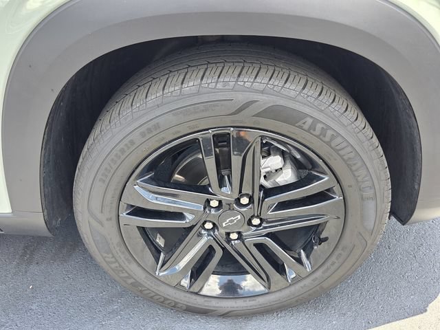 Certified 2024 Chevrolet Trax ACTIV w/ Sunroof Package FWD image 8