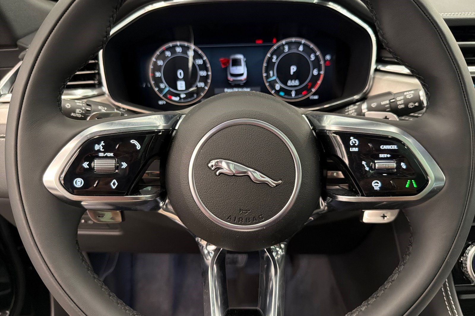 New 2026 Jaguar F-PACE R-Dynamic S AWD/4WD image 10