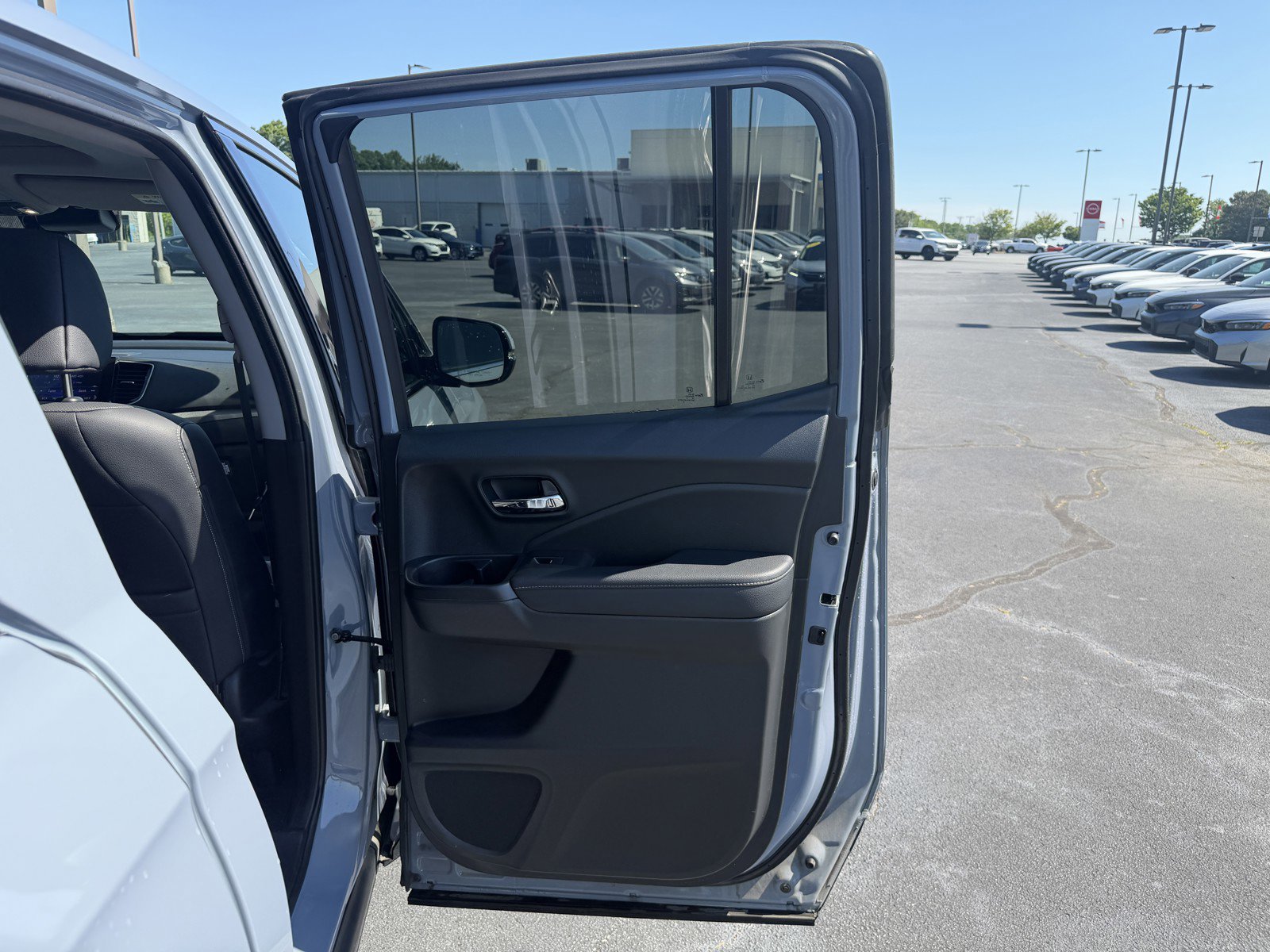 Used 2023 Honda Ridgeline RTL-E image 12