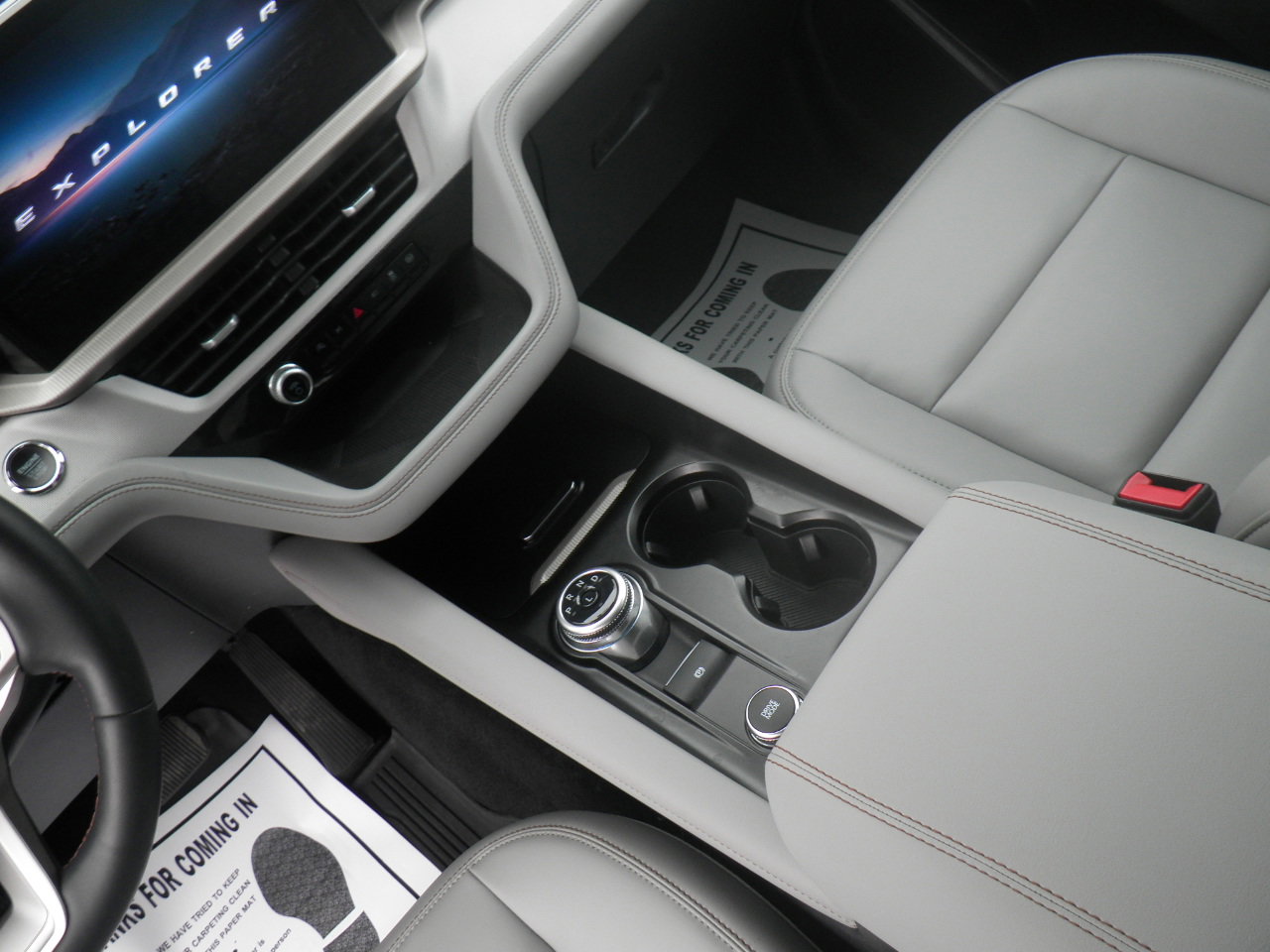 Certified 2025 Ford Explorer Active w/ Active Comfort Package image 20