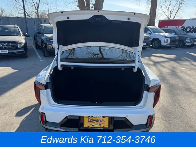 Used 2025 Kia K4 GT-Line Turbo image 11