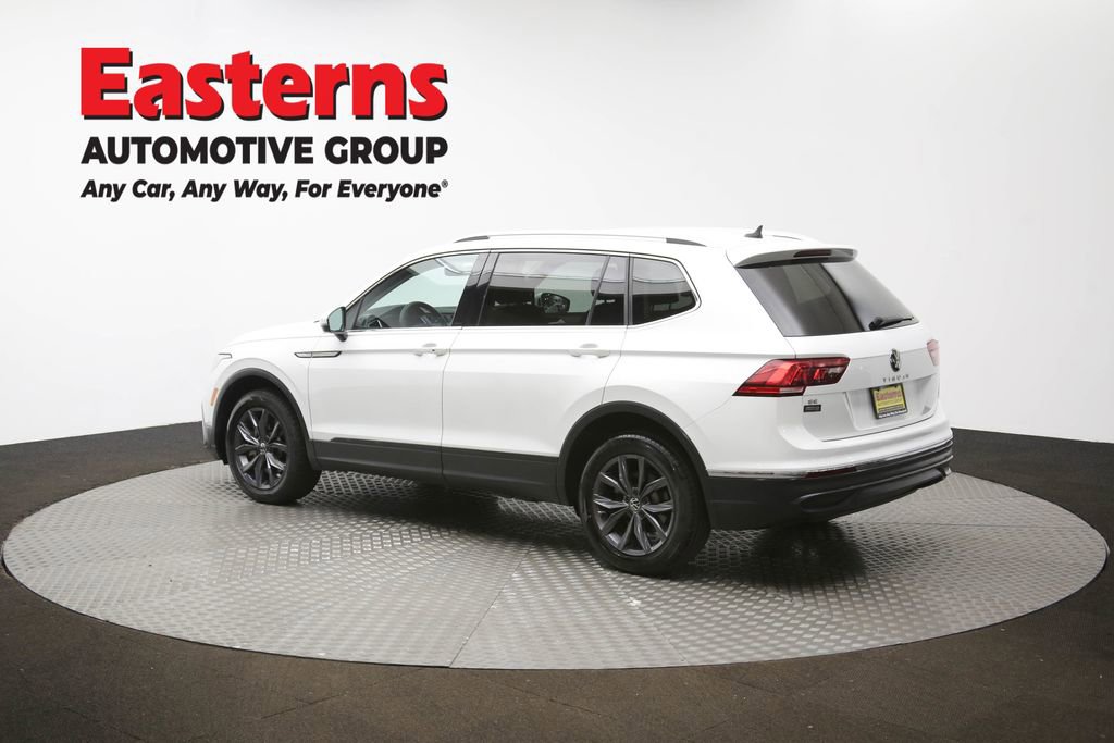 Used 2023 Volkswagen Tiguan SE image 61