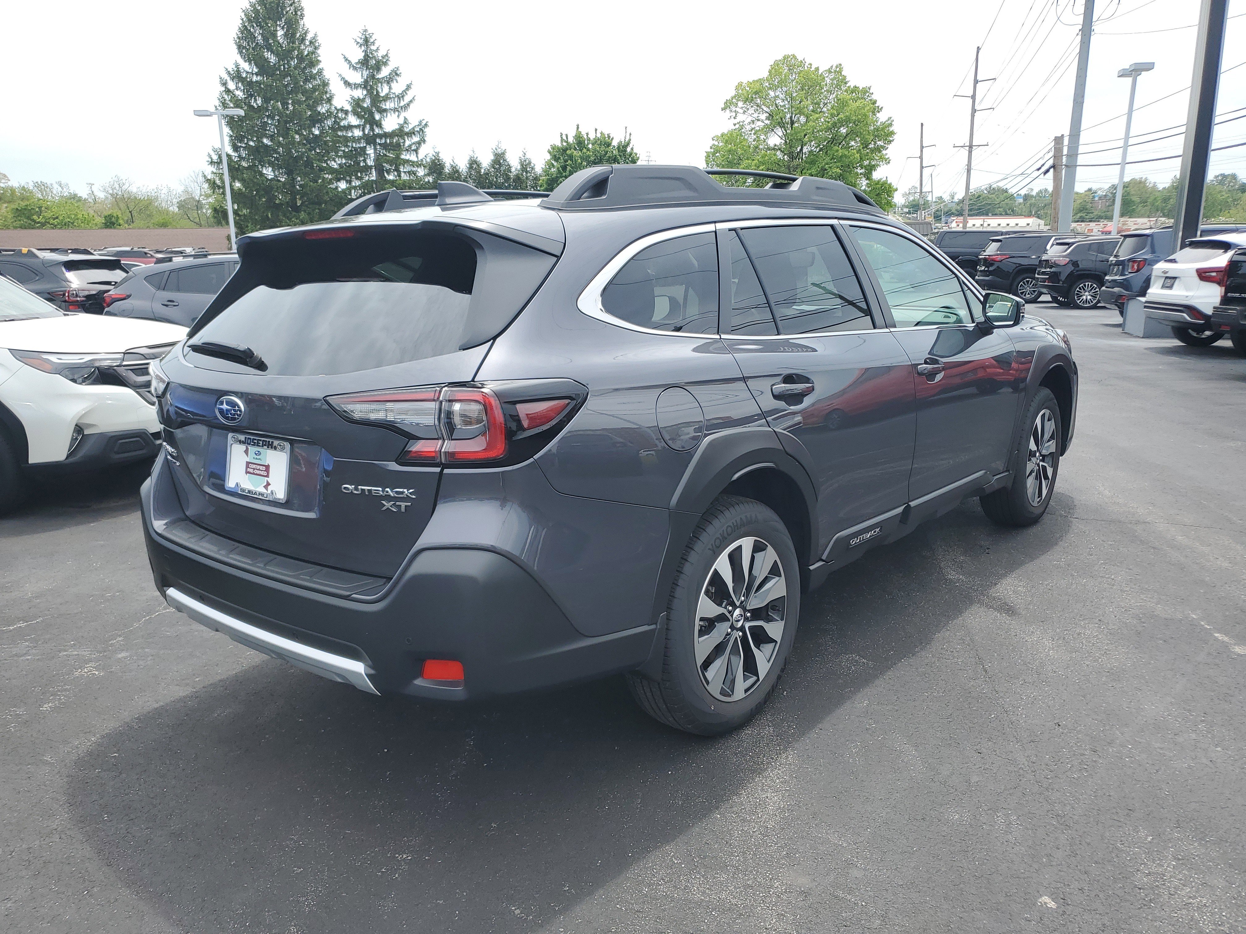 Certified 2025 Subaru Outback Limited XT w/ Popular Package #2 AWD/4WD image 3