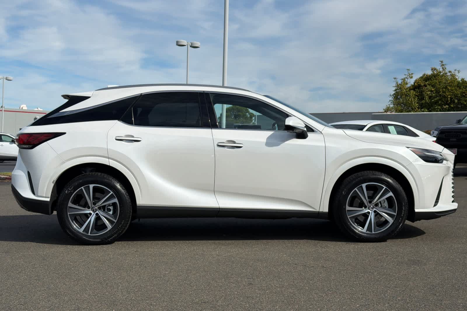 Certified 2024 Lexus RX 350 Premium w/ Accessory Package (Z1) FWD image 6
