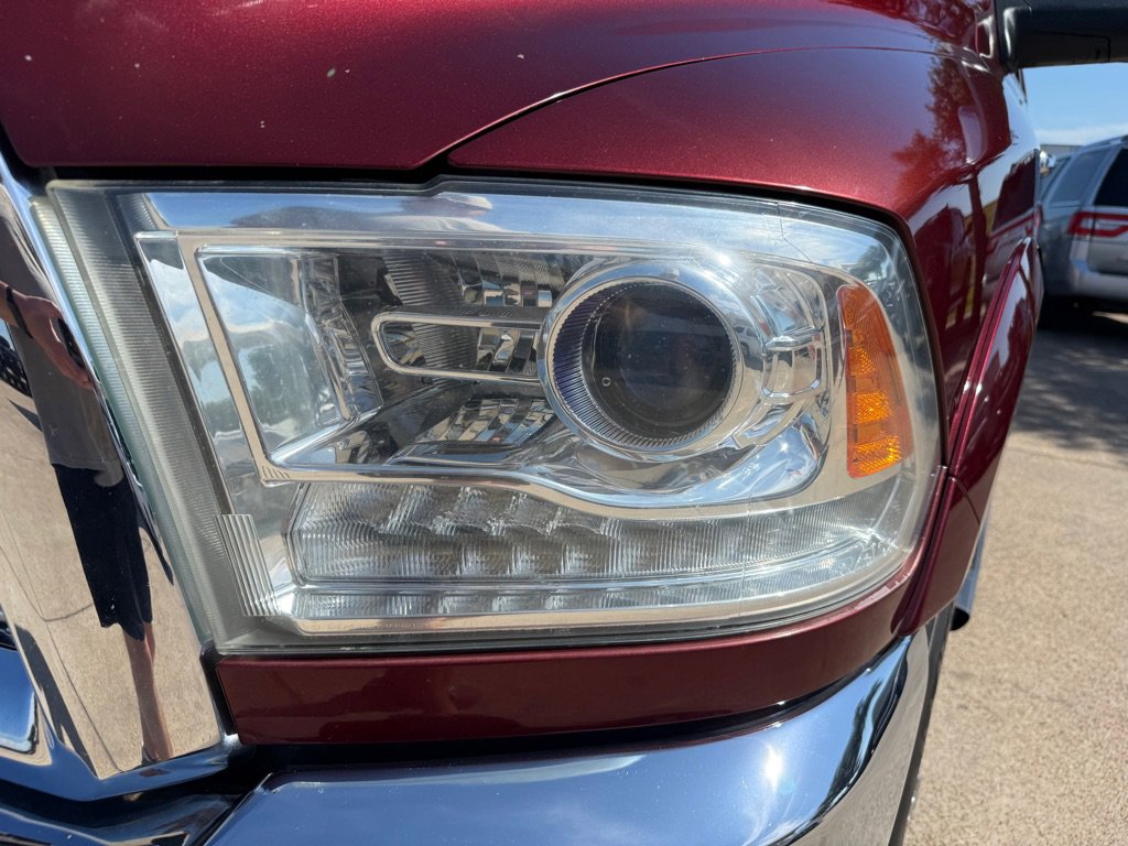 Used 2016 RAM 2500 Laramie AWD/4WD image 11
