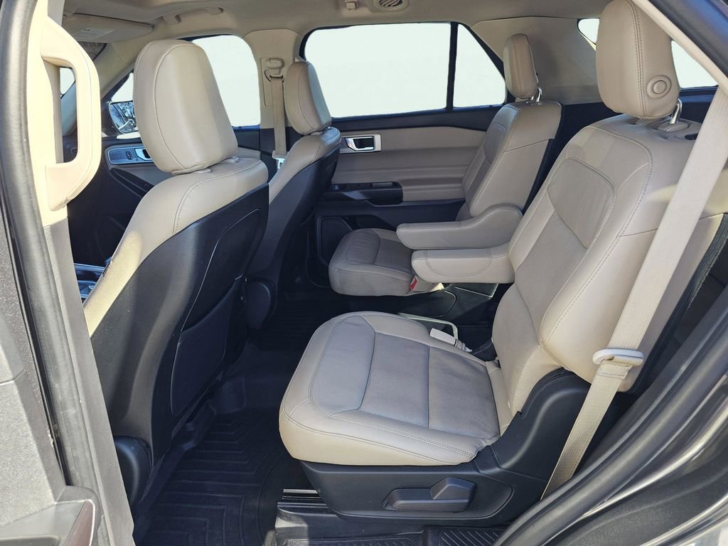 Used 2020 Ford Explorer Limited w/ Class III Trailer Tow Package image 30