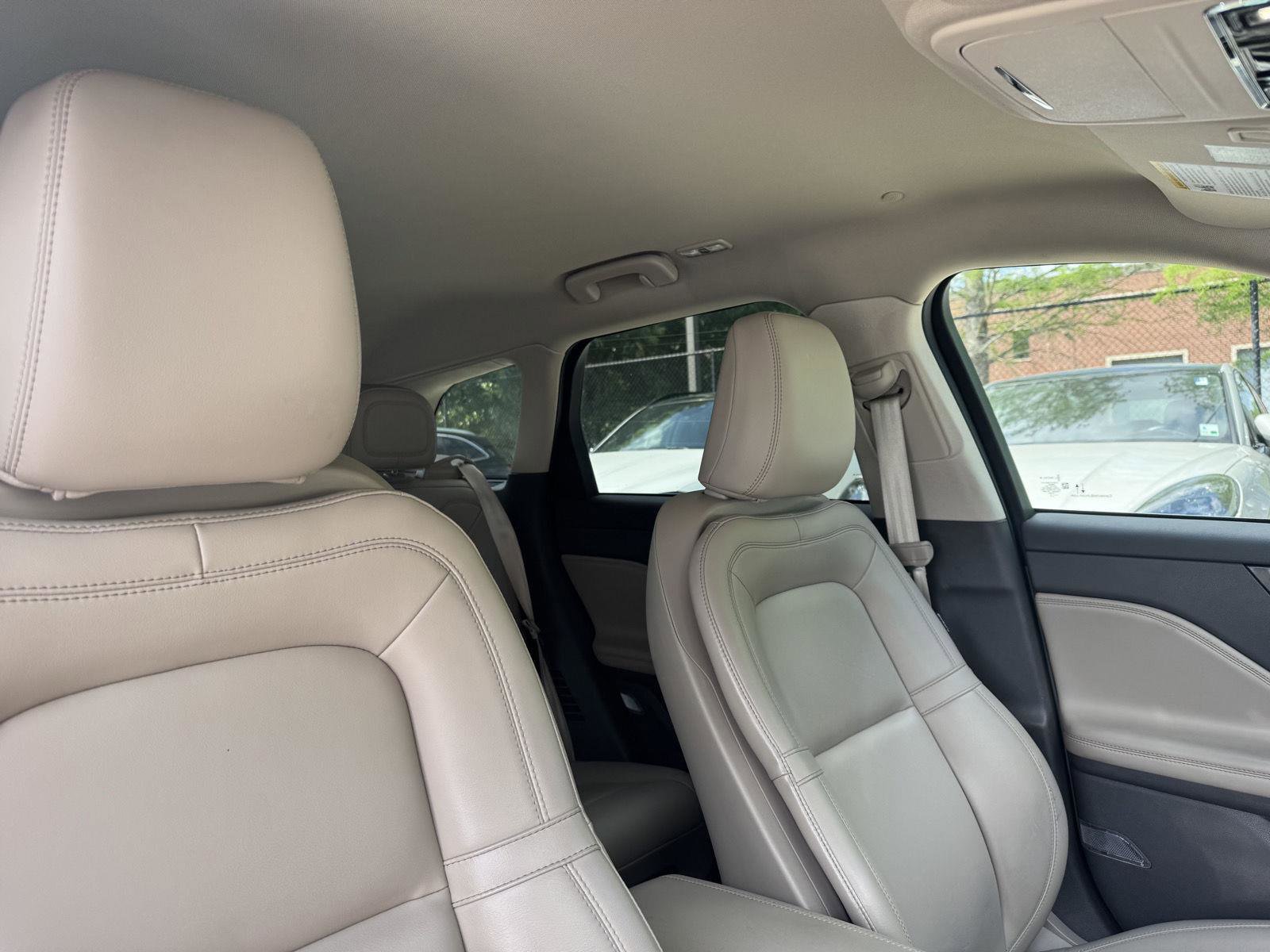 Used 2022 Lincoln Corsair FWD image 29