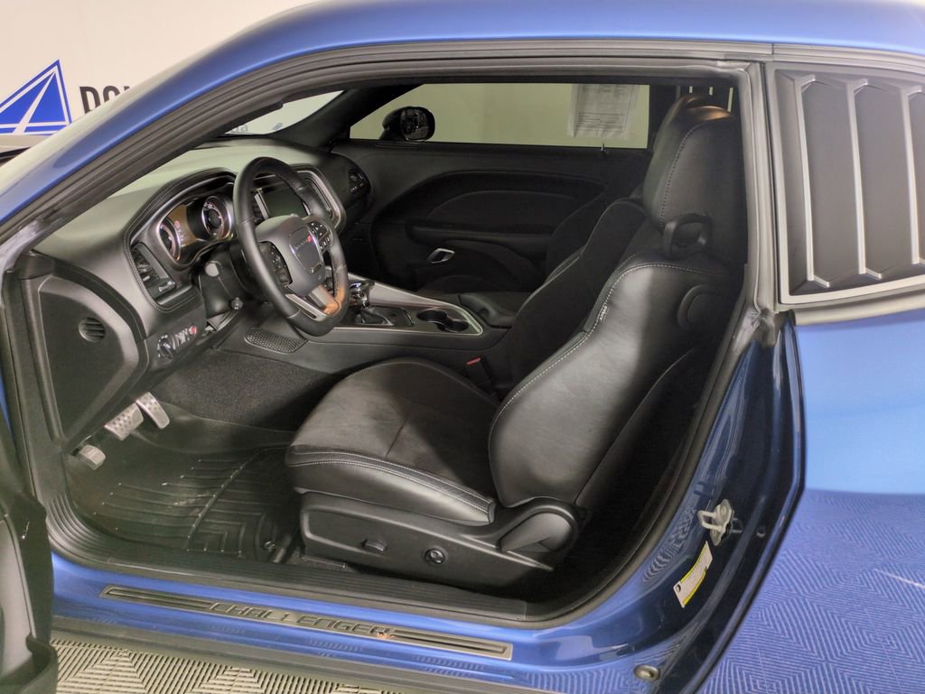 Used 2020 Dodge Challenger R/T Scat Pack RWD image 9