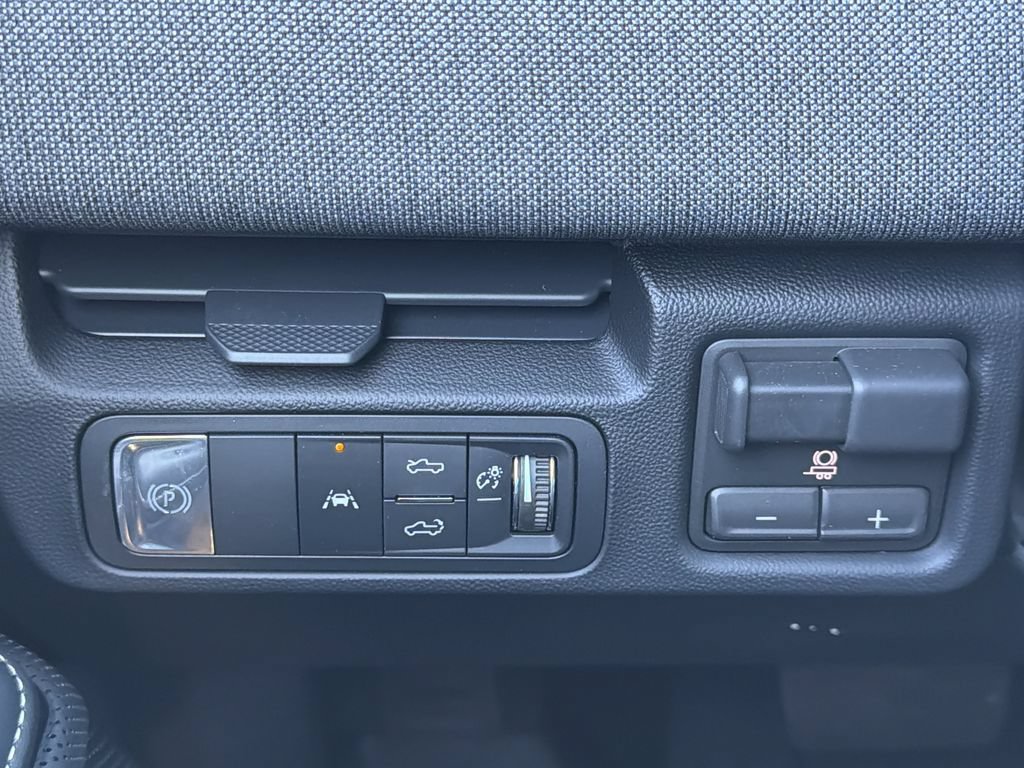 New 2026 GMC Sierra EV Elevation AWD/4WD image 10