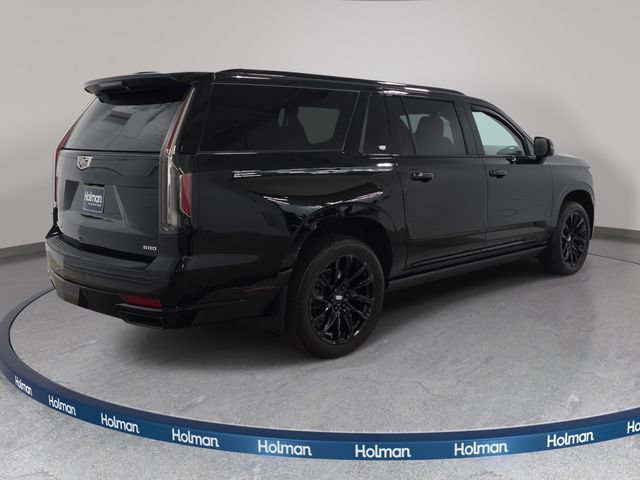 Used 2022 Cadillac Escalade ESV Sport w/ Touring Package AWD/4WD image 6
