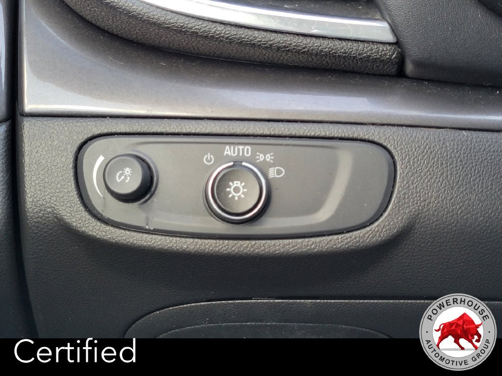 Used 2020 Buick Encore Preferred FWD image 26