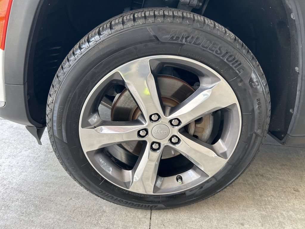 Used 2021 Jeep Grand Cherokee L Limited RWD image 19