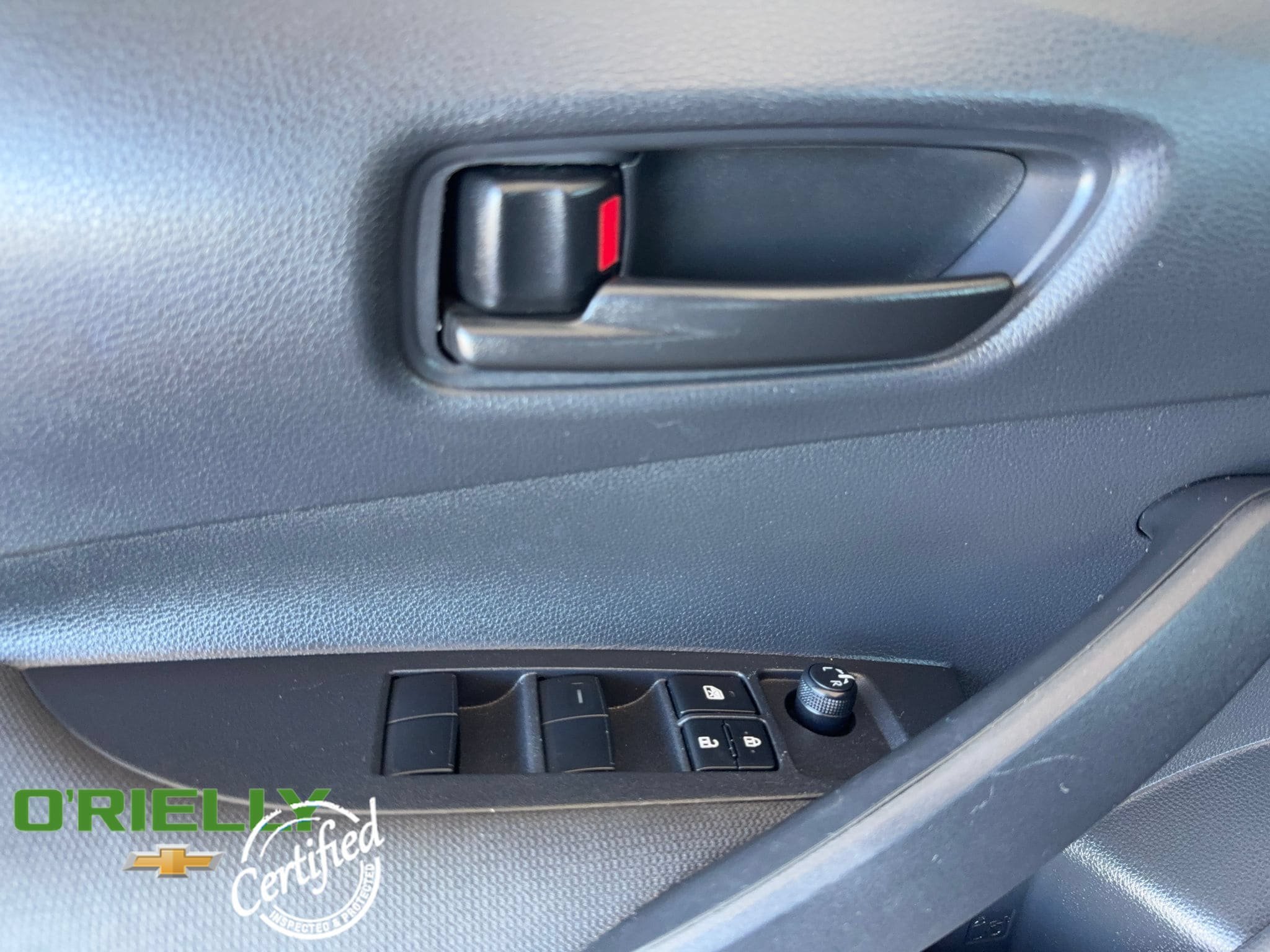 Used 2024 Toyota Corolla LE FWD image 13