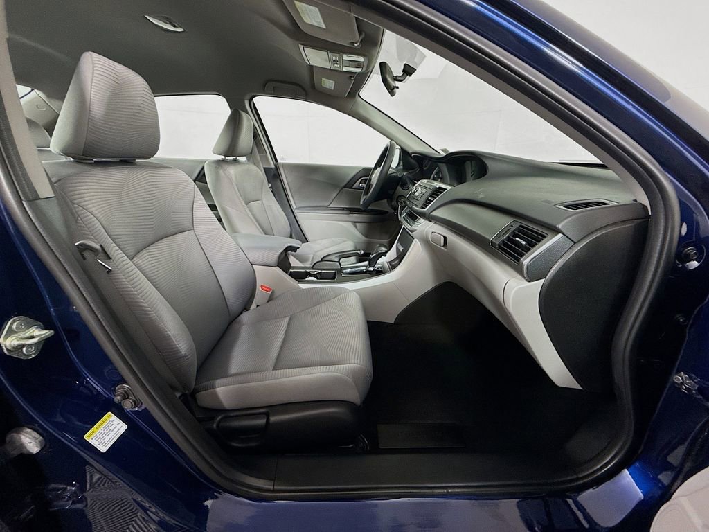 Used 2014 Honda Accord LX image 25