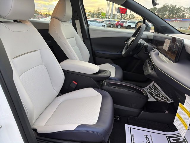 New 2026 Nissan Leaf SV+ w/ Floor Mat Package (SV+) image 16